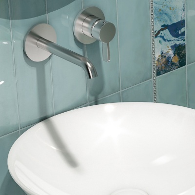 Смеситель для раковины Linea/Линеа однорычажный настенный, хром глянец Смеситель для раковины Linea/Линеа однорычажный настенный, хром глянец